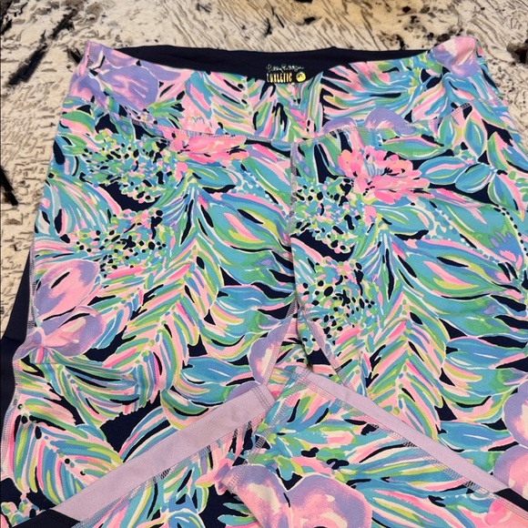 Lilly Pulitzer Luxletic Leggings - Picture 3 of 11